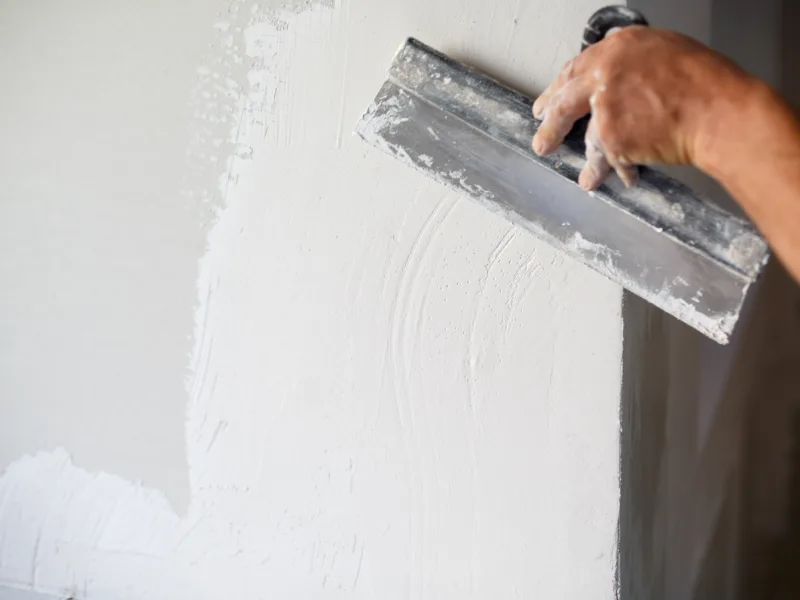 Know The Difference Between Plastering And Skimming